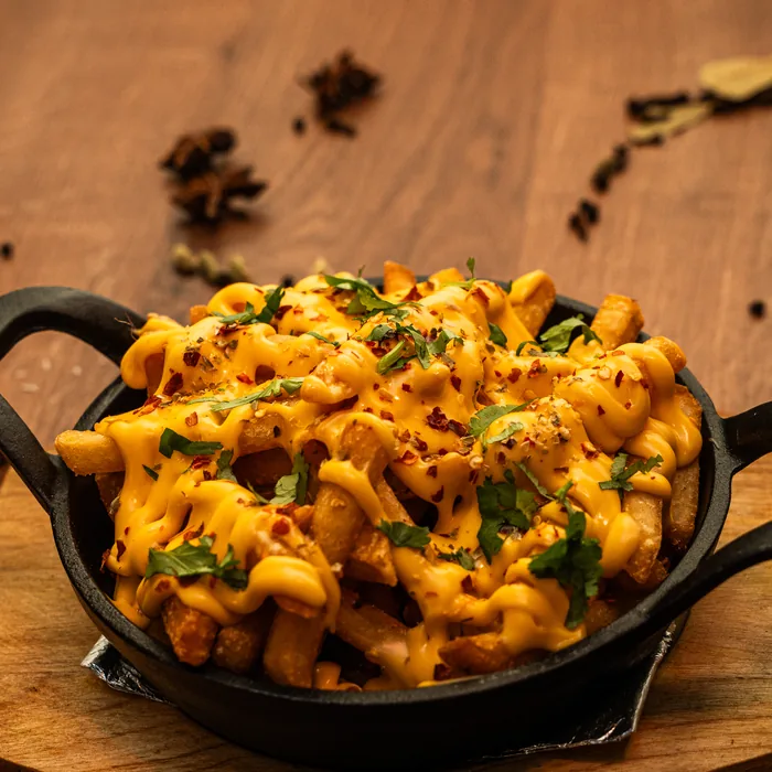 Cheese Masala Fries prosto z patelni